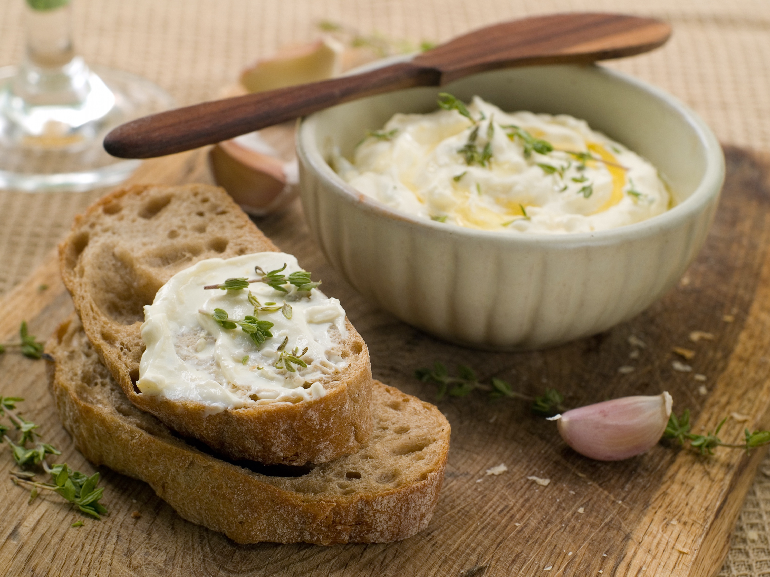 Traditional Greek Garlic Dip